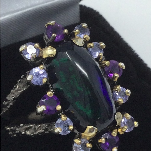 Rare Large Genuine Black Opal with Tanzanite & Amethysts - Picture 3 of 8